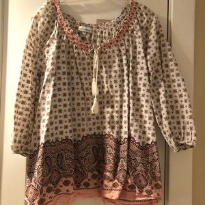 Women’s peasant blouse